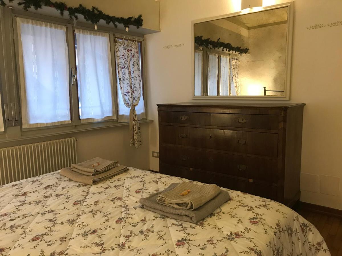 Che Piacere! Udine In Centro Col Posto Auto 아파트 외부 사진