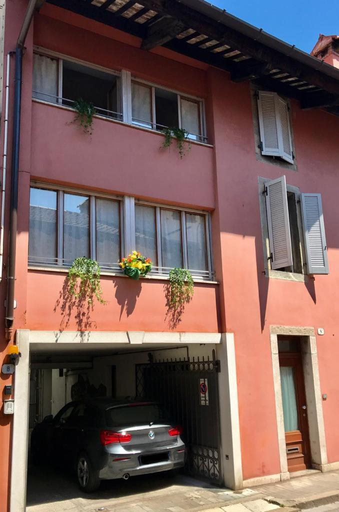 Che Piacere! Udine In Centro Col Posto Auto 아파트 외부 사진